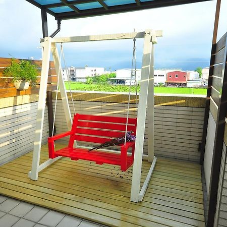 Happy Orange Homestay Yilan Exterior foto