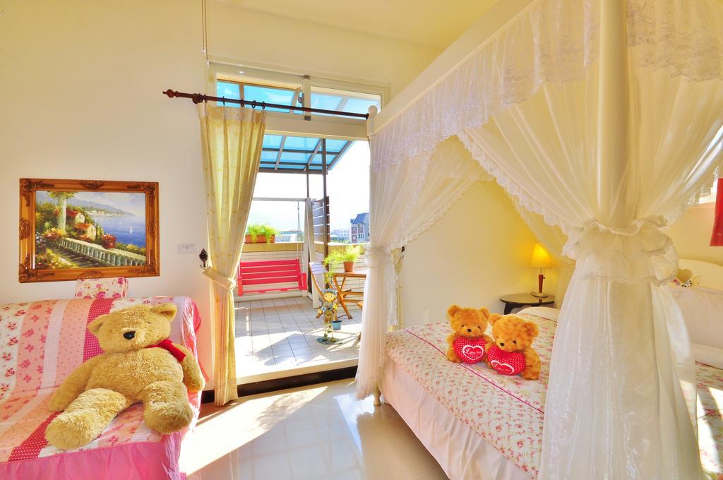 Happy Orange Homestay Yilan Exterior foto