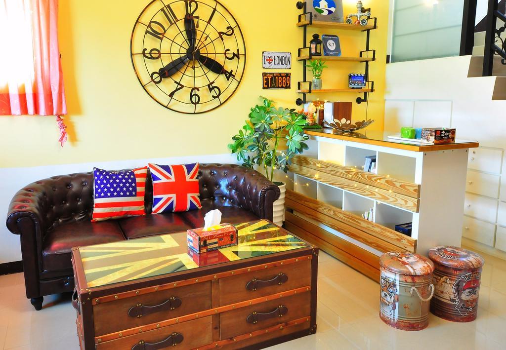 Happy Orange Homestay Yilan Exterior foto