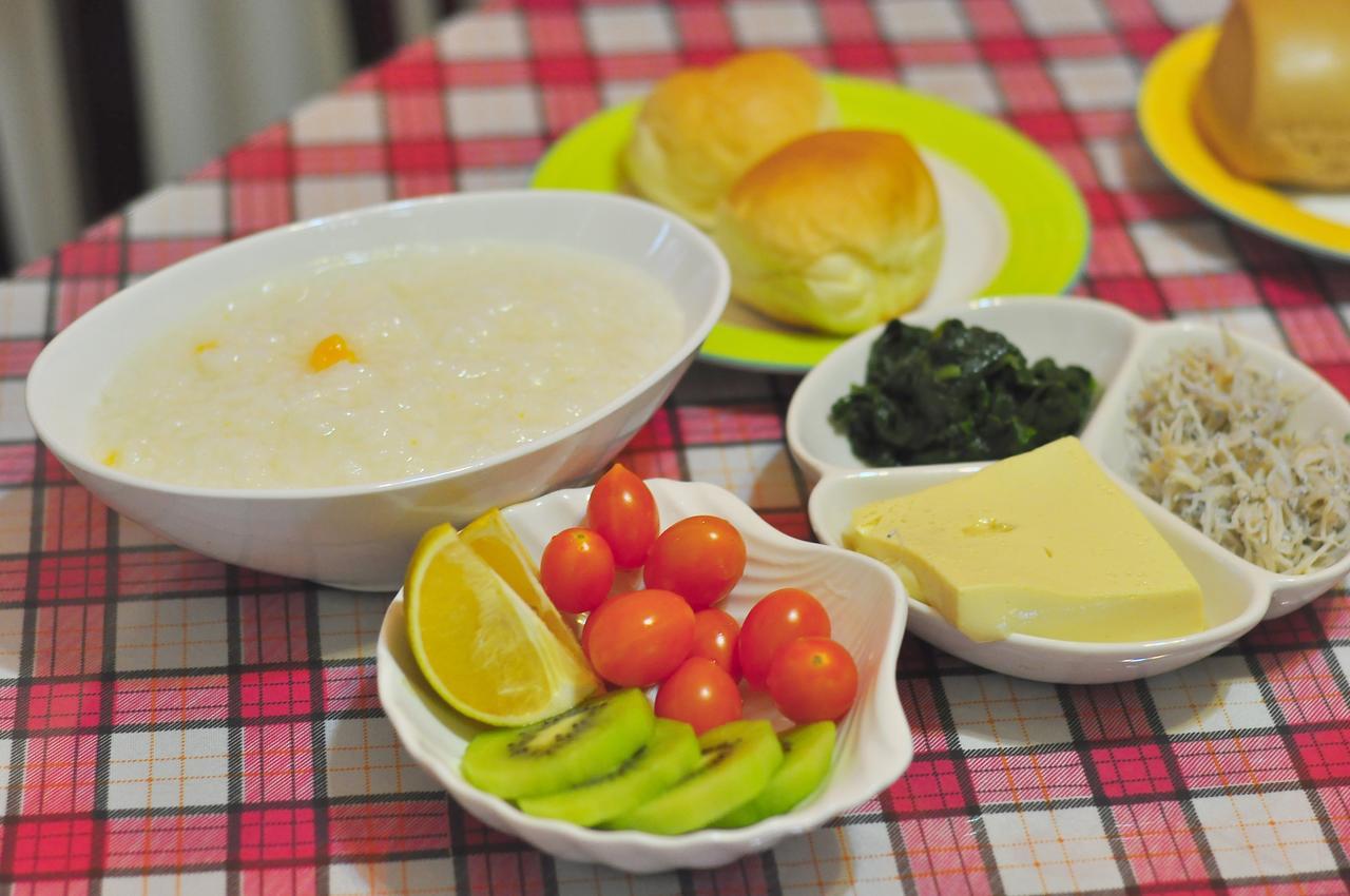 Happy Orange Homestay Yilan Exterior foto