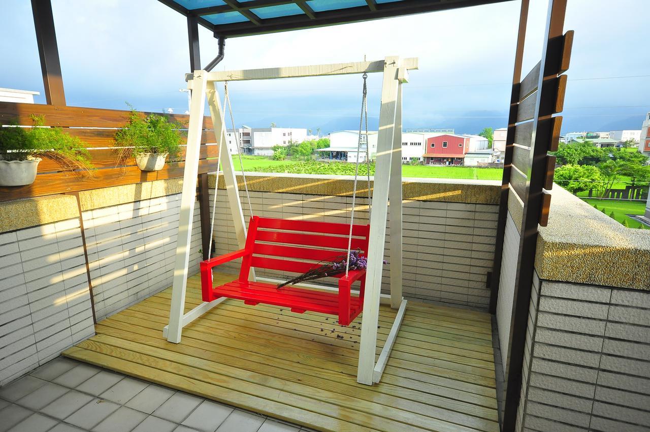 Happy Orange Homestay Yilan Exterior foto
