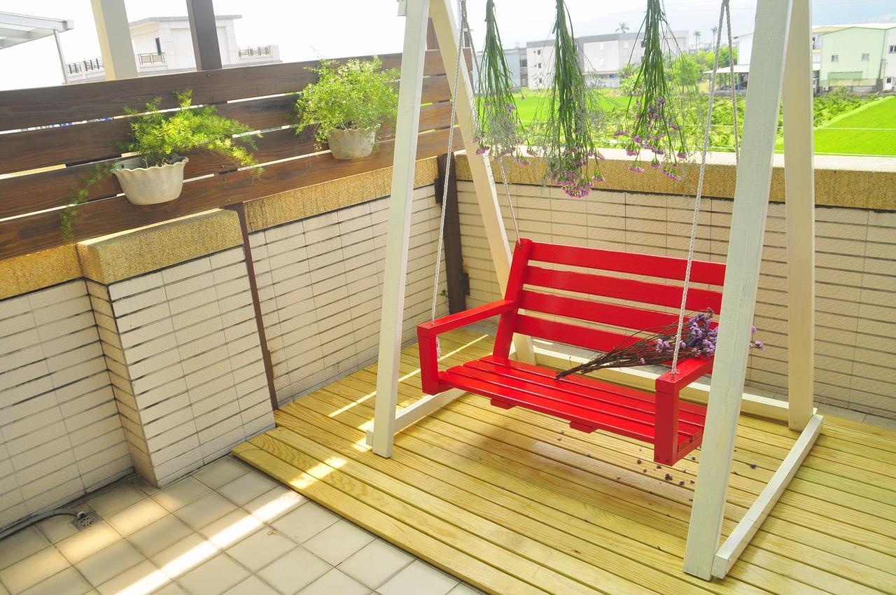 Happy Orange Homestay Yilan Exterior foto